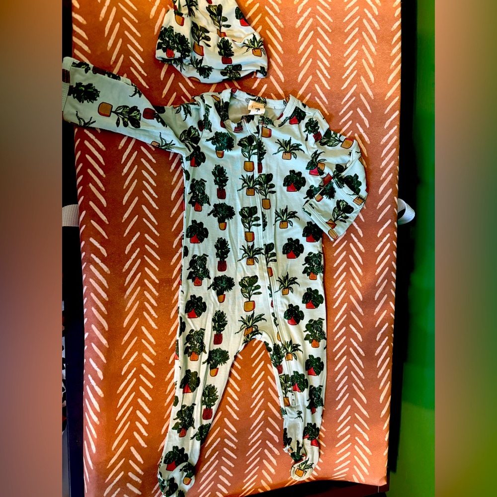 Kate Quinn newborn set